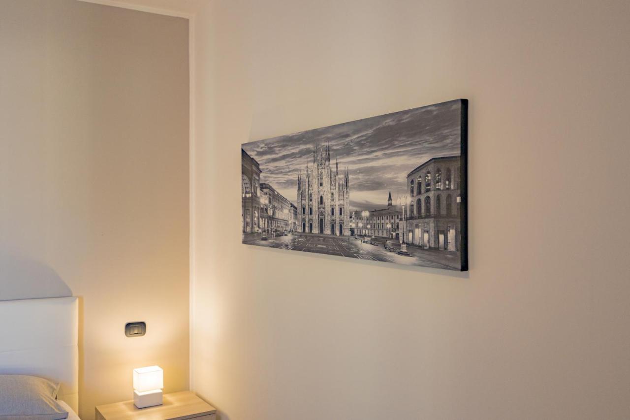 Milan Forum Camelia Guesthouse Ассаго Екстер'єр фото